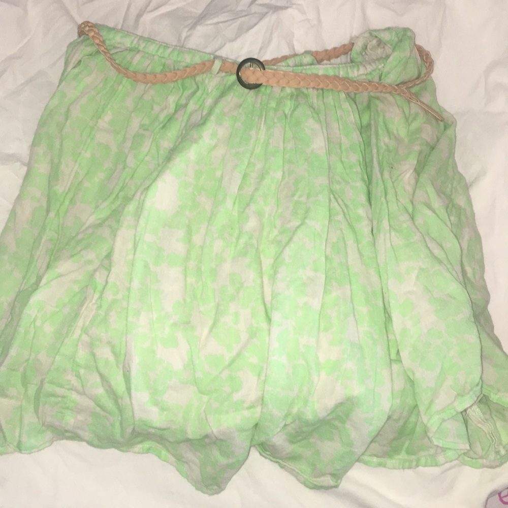 Green white floral belted skirt